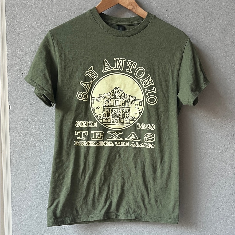 Gildan San Antonio Texas Alamo Graphic Tee - Olive